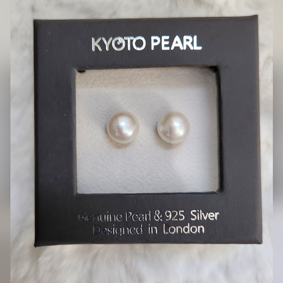 NWT Kyoto Pearl Earrings - Picture 2 of 9